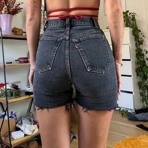 High waisted black Levi denim shorts